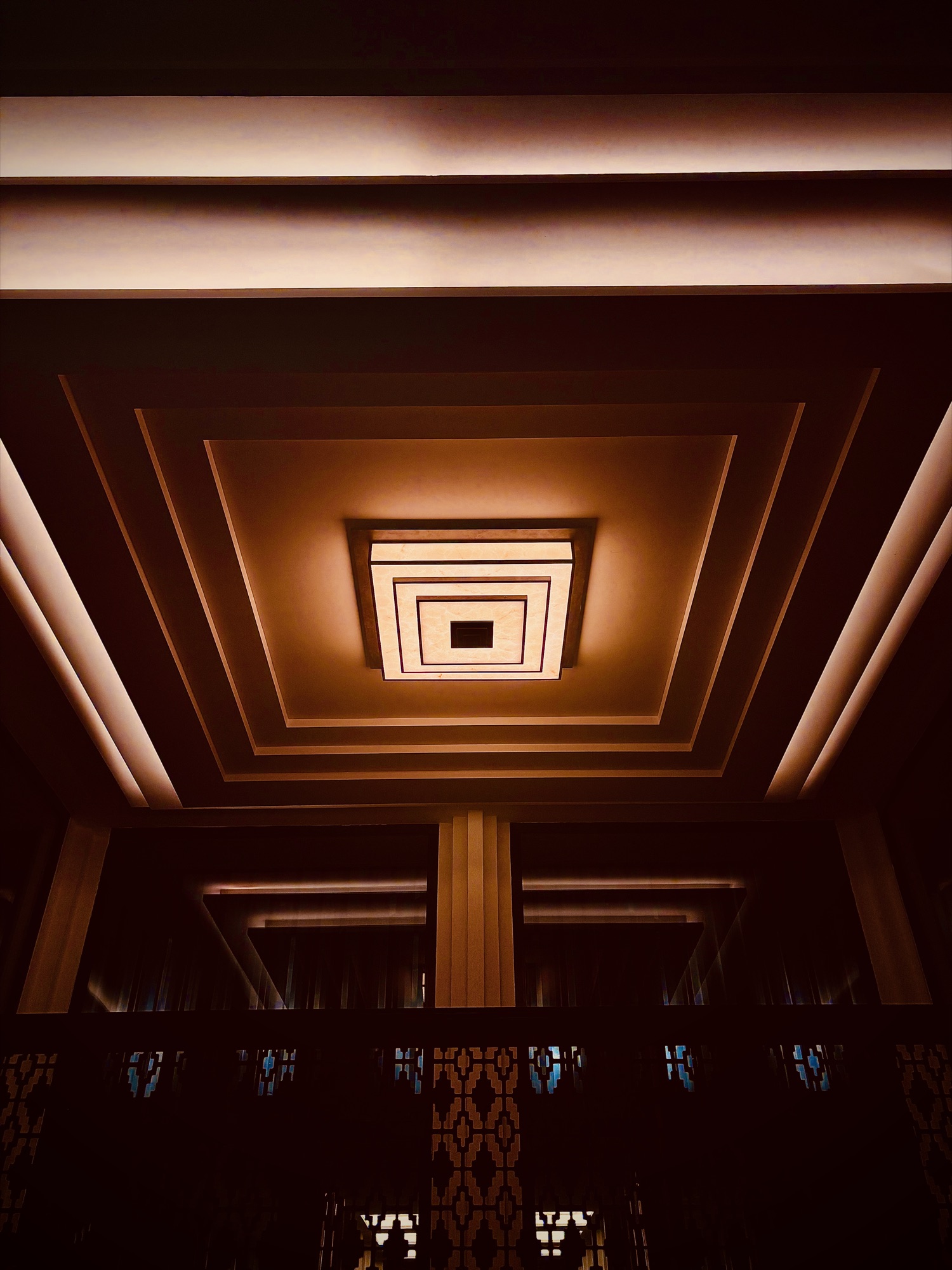 Ceiling geometry